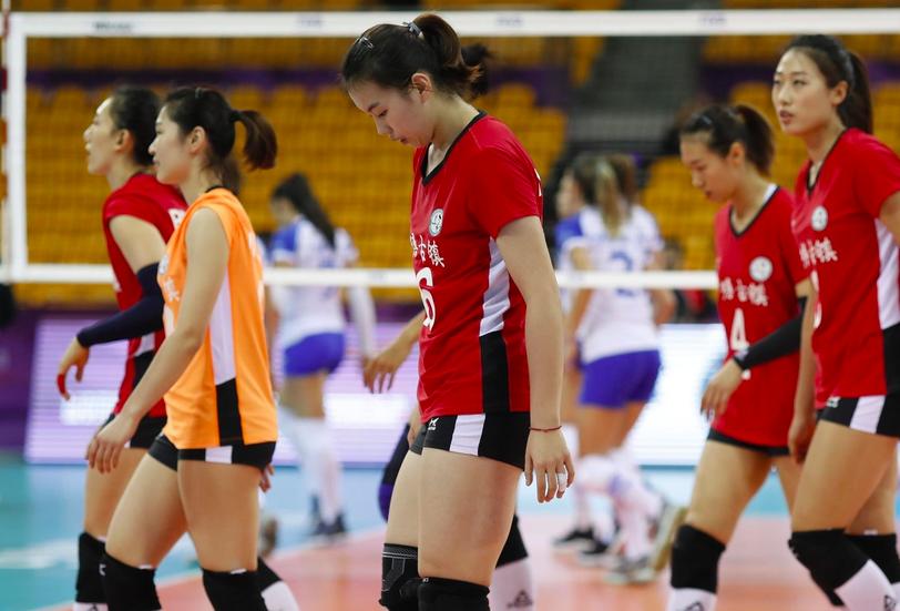国足 vs 巴西防守视频直播,别光看热闹,咱得学会怎么挨打 国足 vs 巴西防守视频直播,别光看热闹,咱得学会怎么挨打